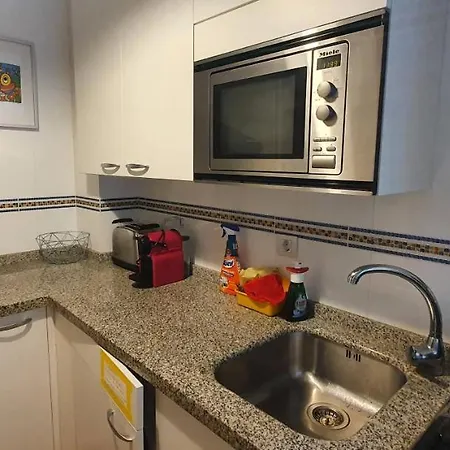 Con Jardin Y Piscina Apartment *
